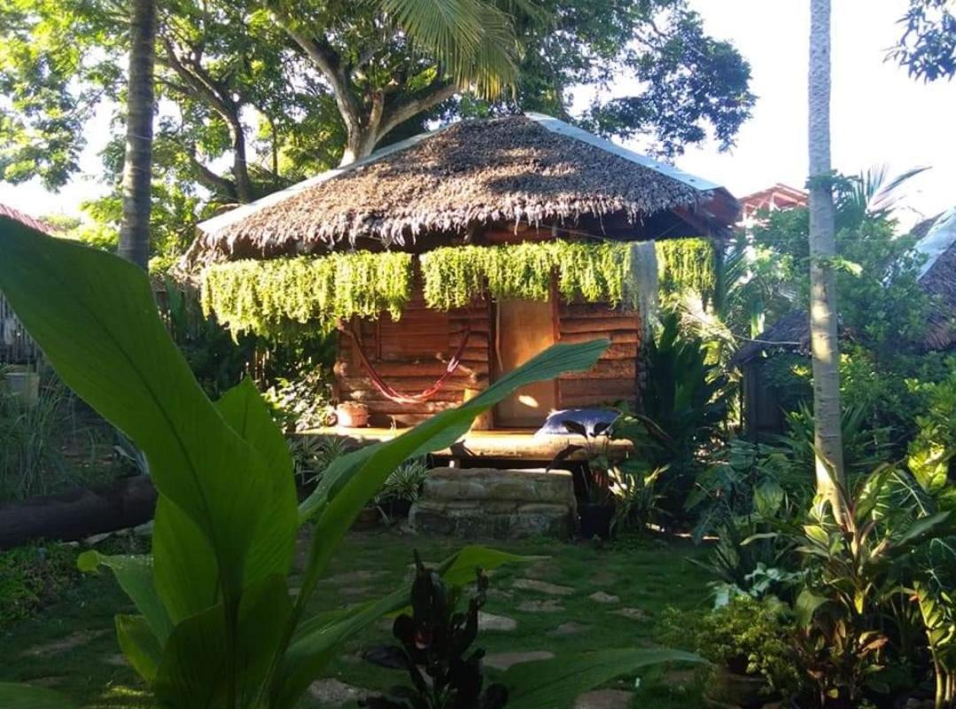 Payag N' Kapitan, Experience Pinubre Living Hotel Сикиджор Екстериор снимка